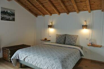 شقق خاصة سياحية La Casa Tara