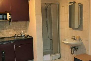 관광객 아파트 Studentenwohnung