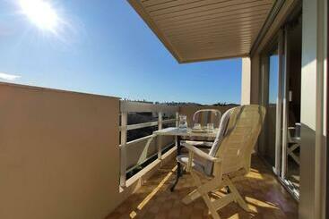 شقق خاصة سياحية Studio Pour 4 Avec Terrasse Ensoleillée, Parking Privatif, à 250m Des Plages à Antibes   Fr 1 252 15