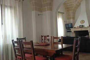 דירות לתיירים Confortevole Monolocale, A 5 Min Da Porto Cesareo