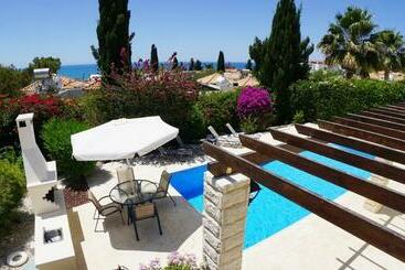 Apartamentos turísticos Villa Lara Coray Bay