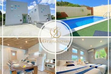 آپارتمانهای توریستها グランディオーソ沖縄プールヴィラ恩納6