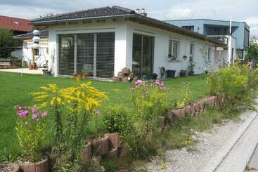 관광객 아파트 Gemütliche Souterrain Einliegerwohnung In Zentraler Lage Mit Vielen Extras