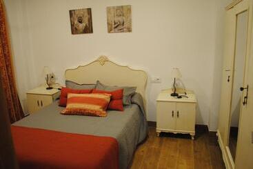 ツーリストアパートメント Casa Isabel