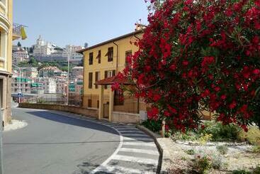 شقق خاصة سياحية Vecchia Funivia 008055 Lt 0828