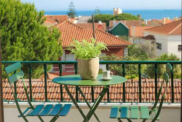 Жильё для туристов Your Place In Estoril