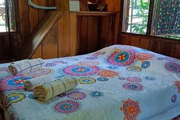 آپارتمانهای توریستها Casa Bonita Kanchanaburi