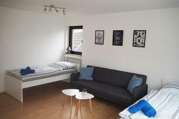 游客公寓 Ferienwohnung In Düren