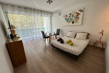 Appartements touristiques Studio Aphyllante, Carnon Plage, 3 étoiles