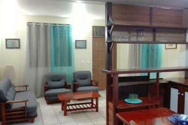 Жильё для туристов Cayenne   2313 Route De La Madeleine