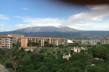 דירות לתיירים Gess Etna Home