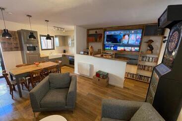 Жильё для туристов Maison Colmars