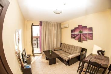 Gallery Suites