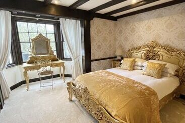 ホテル The Tormaukin