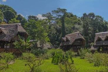 Manu Learning Centre