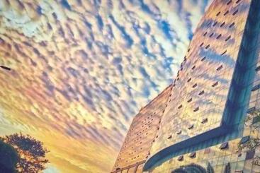 هتل Balan International