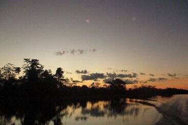 هتل Curassow Amazon Lodge
