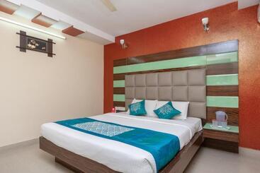 Hotel Collection O Seven Hills Inn