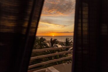 فندق Majestic Beach Zorritos