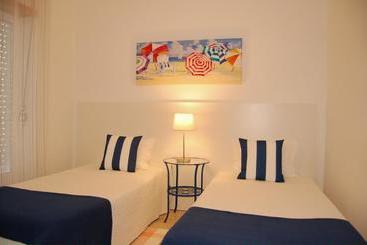 Apartamentos Mare