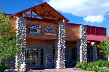 هتل Buffalo Bill Cabin Village