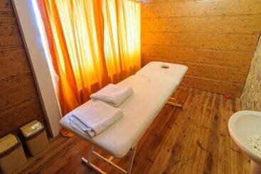 Отель Chateau Vaptzarov