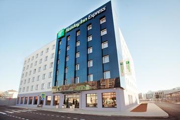 هتل Holiday Inn Express Voronezh Kirova, An Ihg