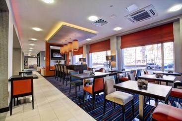 هتل Holiday Inn Express Voronezh  Kirova, An Ihg