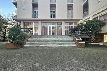 Отель Paglierani New Management 2024