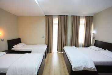 호텔 Panorama Kruje View On The Castle And The Old Town