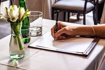 هتل The Singular Santiago