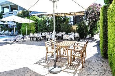 Отель Valentino