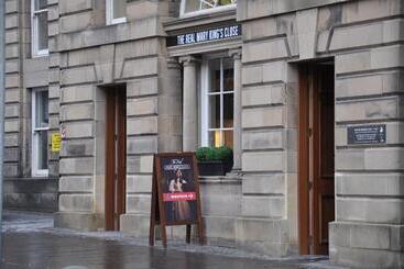 Stay Edinburgh City Apartments