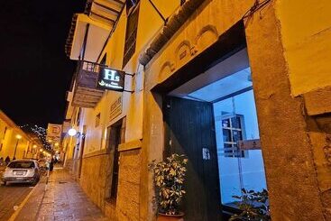 ユースホステル Cusco El Conquistador