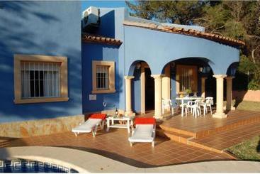 ツーリストアパートメント Villas Monte Verde  Btb