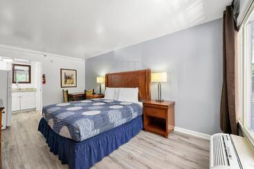 فندق Budgetel Inn And Suites