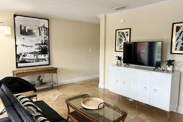 هتل Gulf Terrace 287