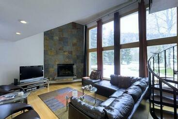 בית מלון כפרי Eagle Vail Ski/golf Retreat