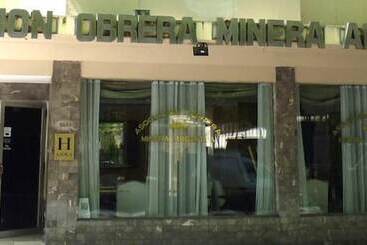 ホテル Aoma Mar Del Plata