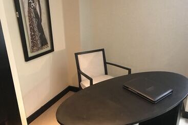 هتل Grand Lancaster Brazzaville