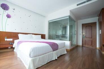 هتل Harmony Phnom Penh