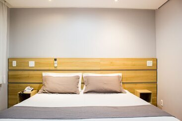 Отель Imperial Plaza