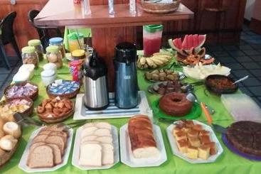 酒店 Pousada Enseada Do Corsário