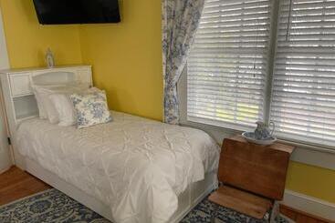 هتل Bama Bed And Breakfast   Capstone Suite