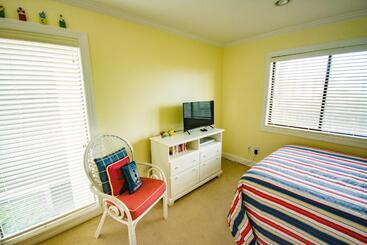 فندق Island Beach & Racquet Club H 205