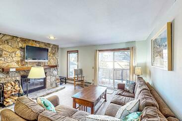 فندق All Season Mountain Retreat