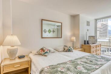 בית מלון כפרי Ilikai 883