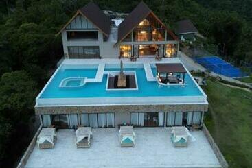 Отель Ida B Domain Resort