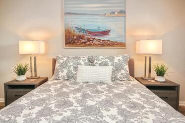 هتل Meridian Plaza 308