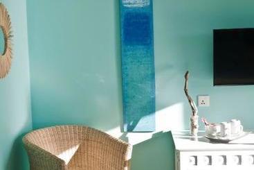 هتل The Beach House